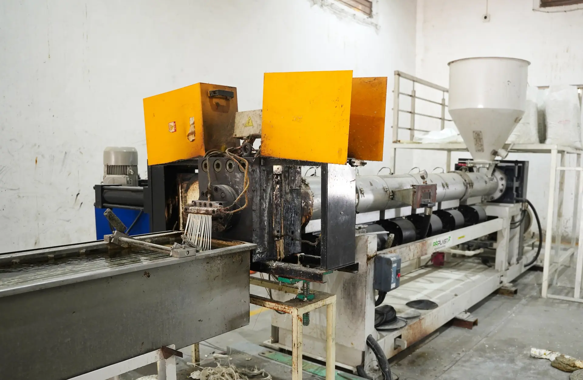 GRS Certified Plastic Granules Manufacturer in India - Ashok Traders